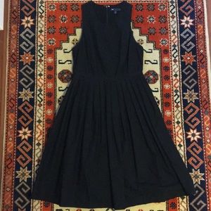 GAP Cotton Black Sleeveless Dress with Pockets